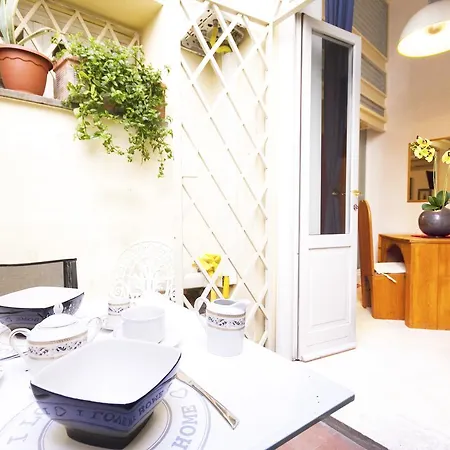 Monti Loft: Colosseum Apartamento Roma